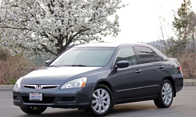 Prestige Motors - Car Dealership in Cameron Park, CA - 2007 Honda Accord SE