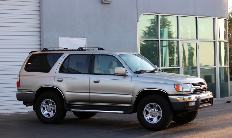 Toyota 4Runner 4WD for Sale in Sacramento Rosevile Folsom Cameron Park Shingle Springs El Dorado Hills Placerville