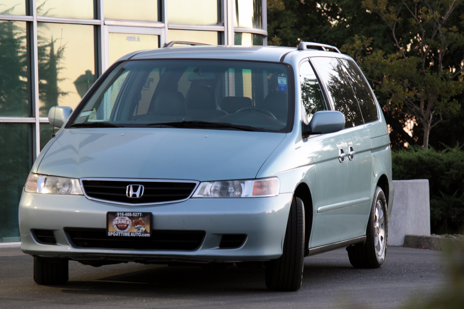 Prestige Motors PreOwned 2004 Honda Odyssey EXL for Sale