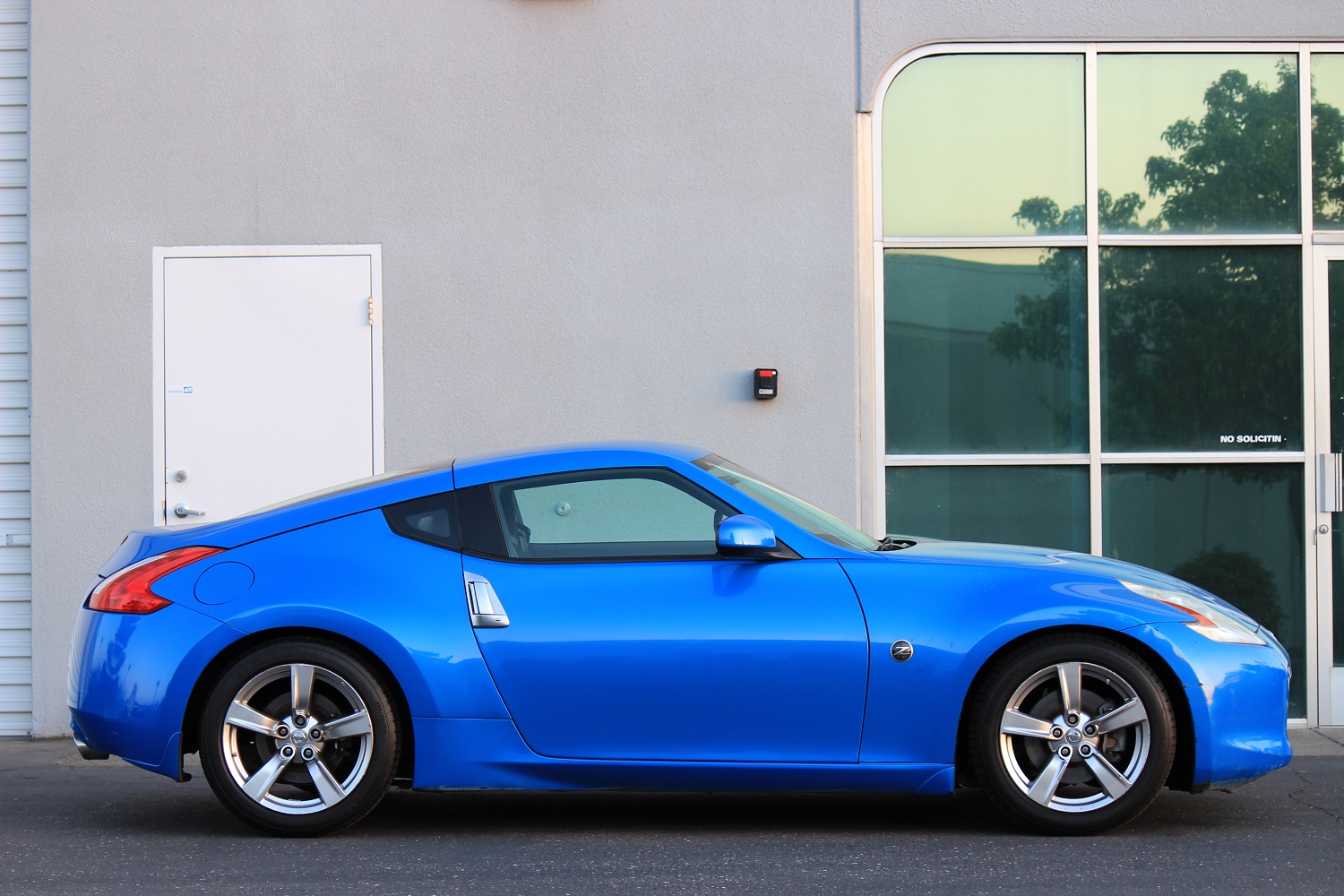 Prestige Motors PreOwned 2009 Nissan 370Z for Sale