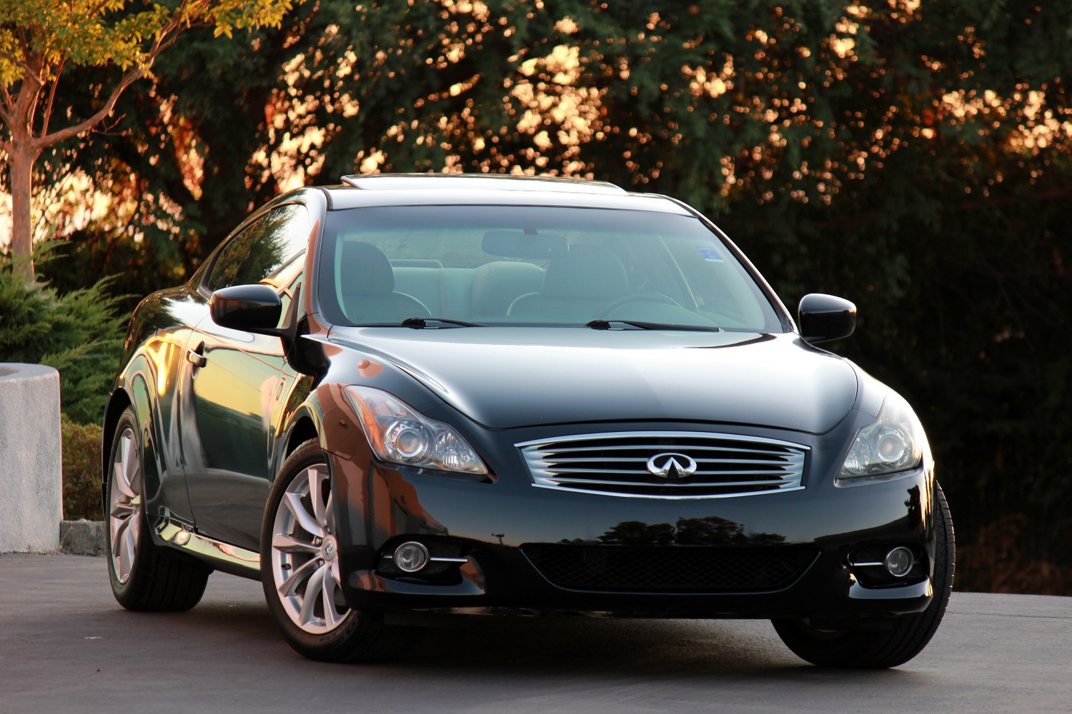 Prestige Motors - Pre-Owned 2012 Infiniti G37 Journey for Sale