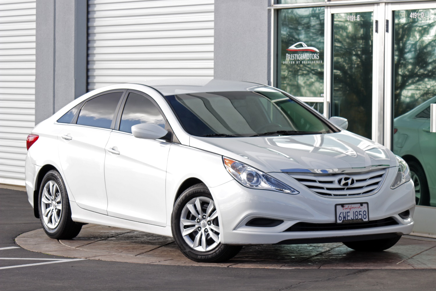 Prestige Motors - Car Dealership in Cameron Park, CA - 2012 Hyundai Sonata GLS