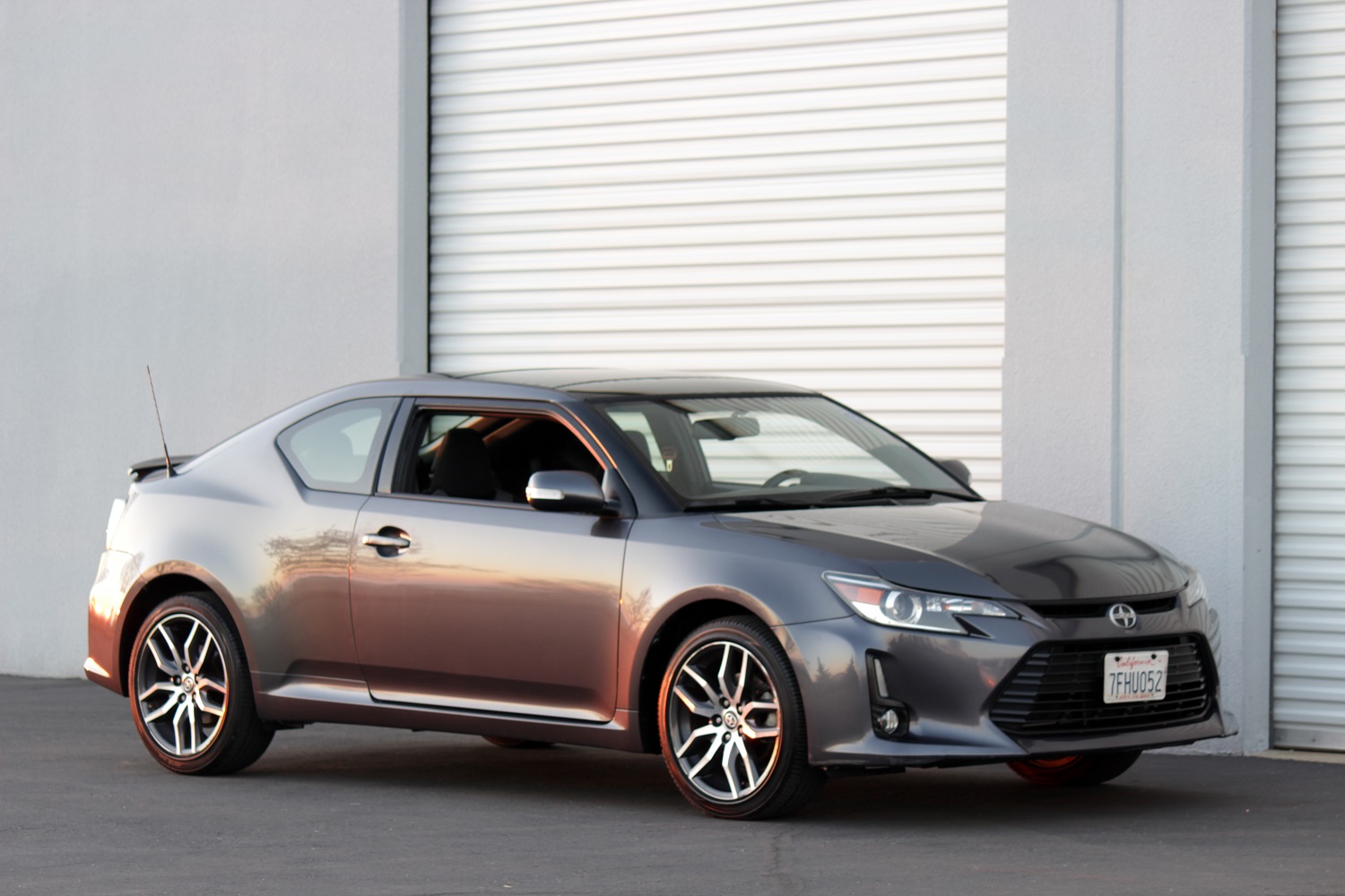 Prestige Motors 2015 Scion tC for Sale in Sacramento