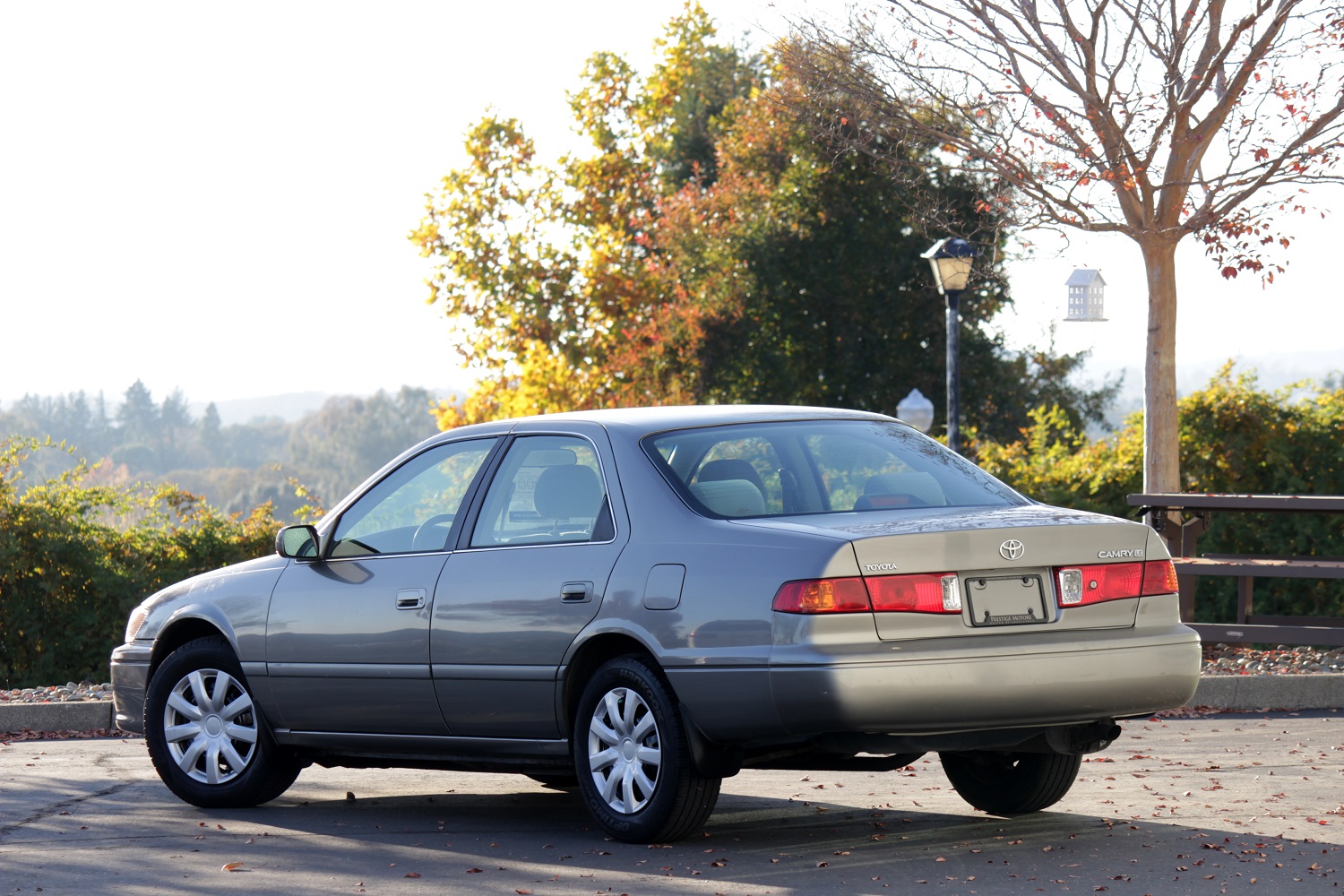 Prestige Motors 2000 Toyota Camry LE for Sale in Sacramento