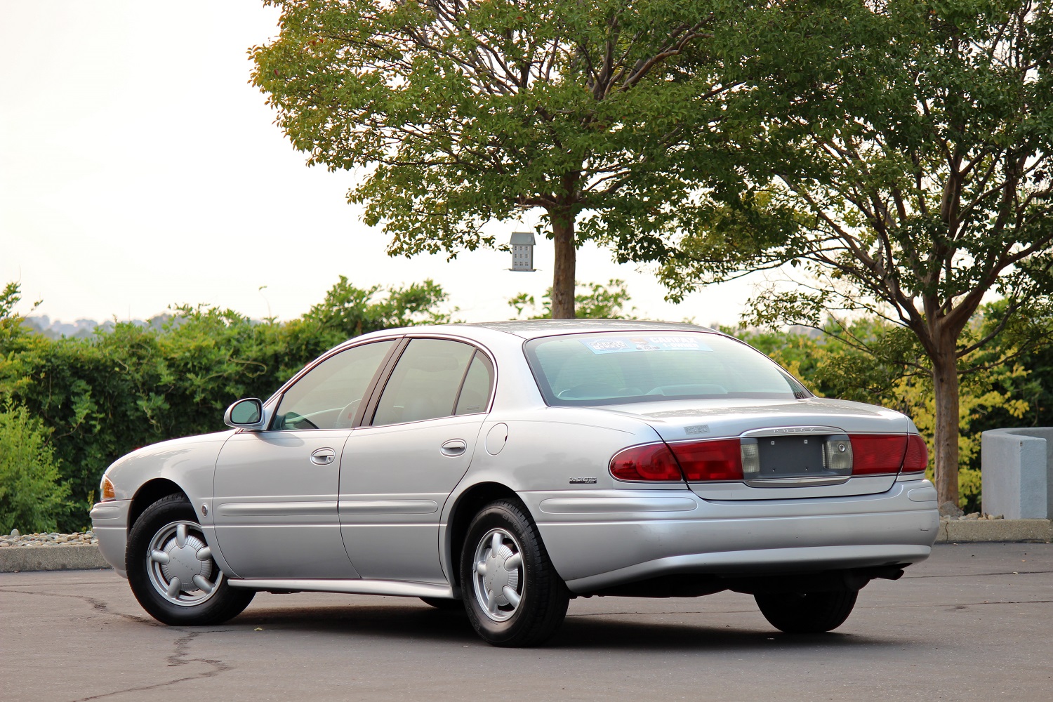 Prestige Motors 2000 Buick LeSabre Custom for Sale in Sacramento