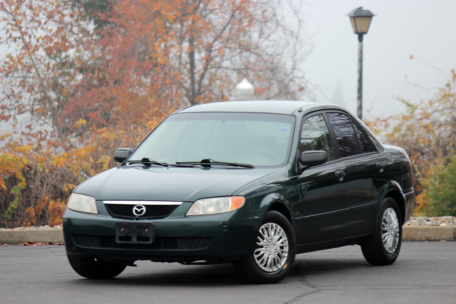 Prestige Motors 2001 Mazda Protege LX for Sale in Sacramento