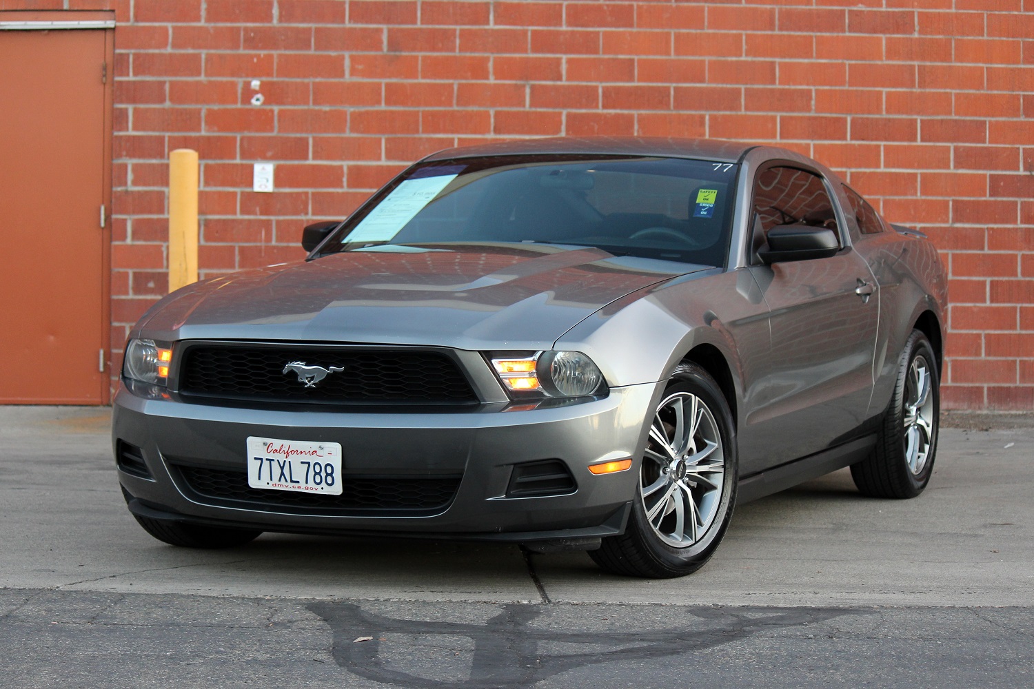 2010 Ford Mustang V6 Premium