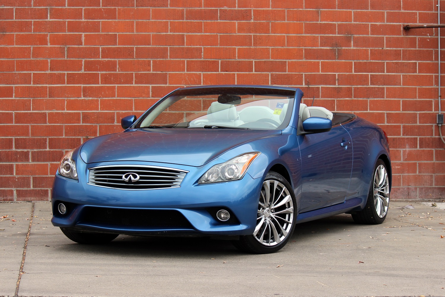 Prestige Motors 2011 Infiniti G37s Convertible for Sale in Sacramento