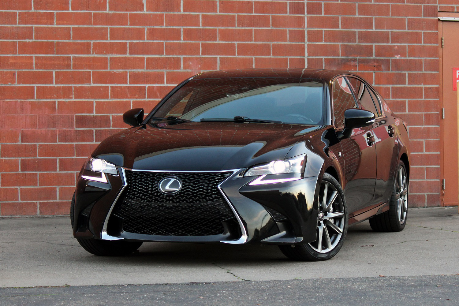2018 Lexus GS 350 F SPORT photo 2