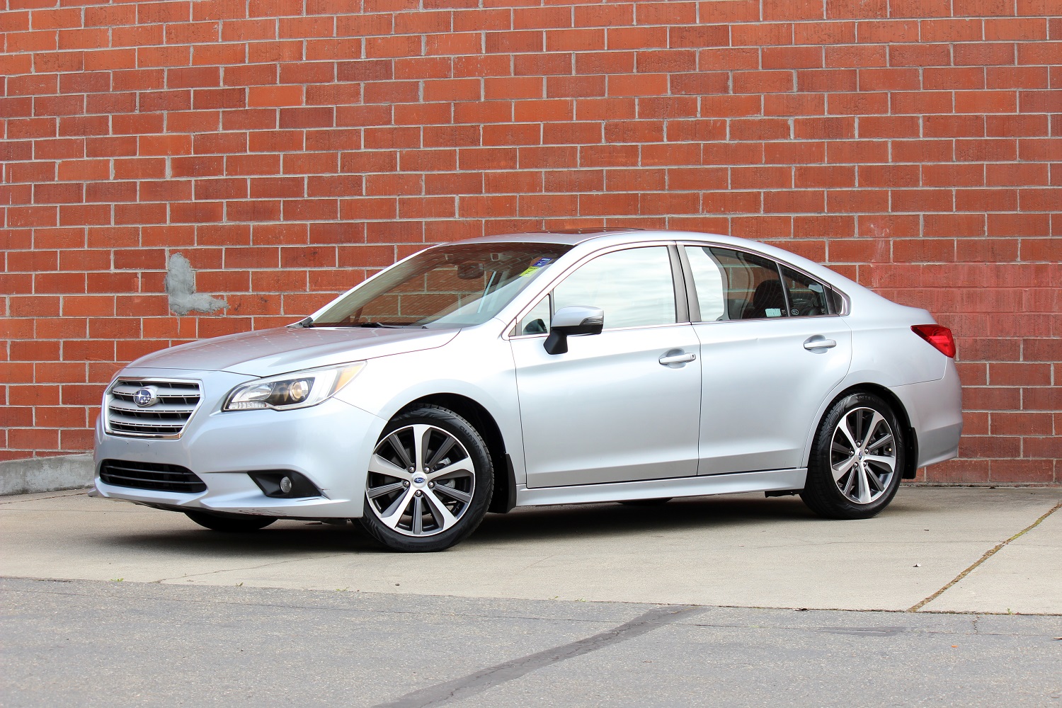 2015 Subaru Legacy Limited photo 3