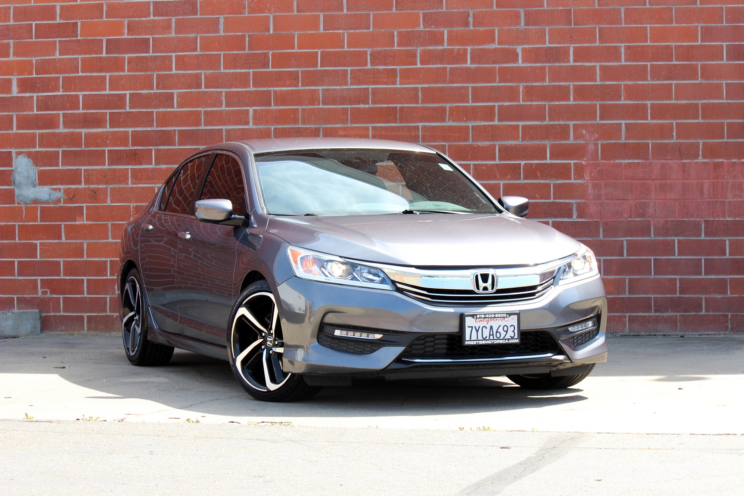 2017 Honda Accord Sport photo 4