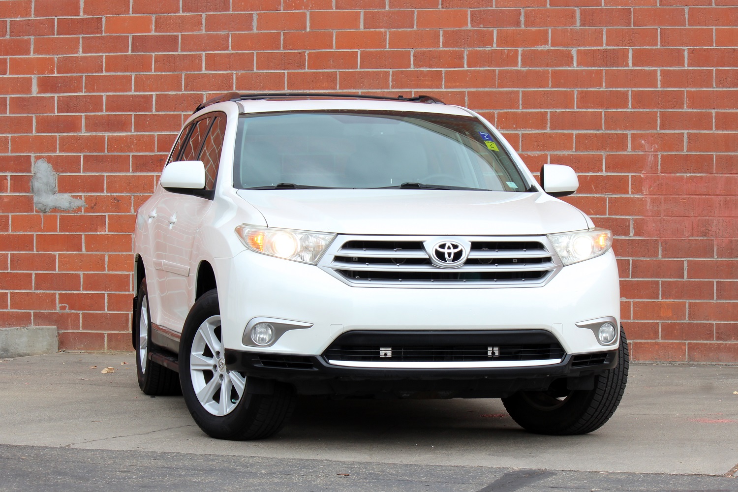 2012 Toyota Highlander SE photo 2